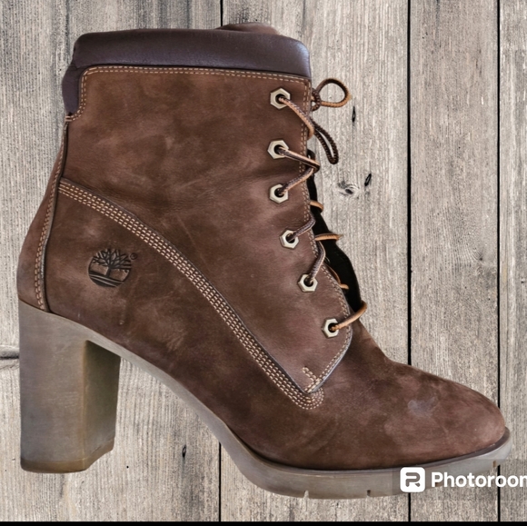 Timberland 6" Nubuck leather ankle booties - Picture 1 of 12